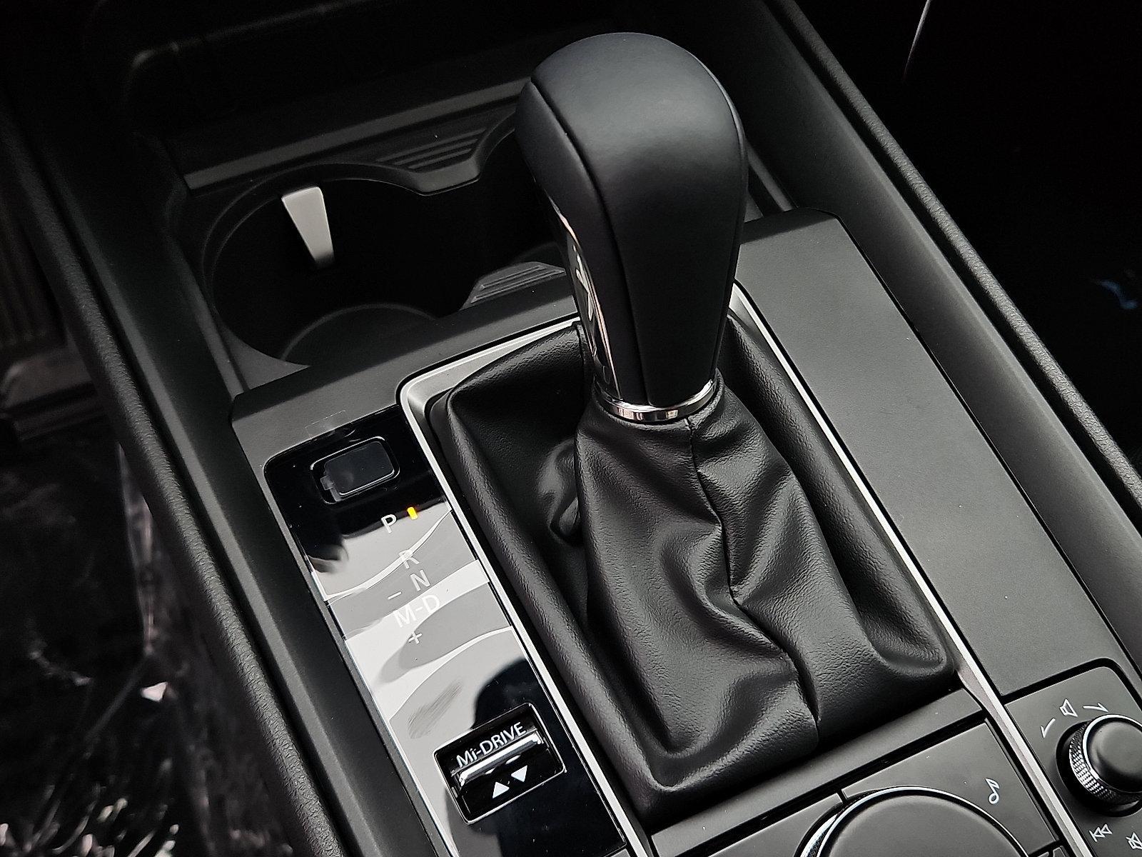 2025 Mazda CX-50 Vehicle Photo in Trevose, PA 19053