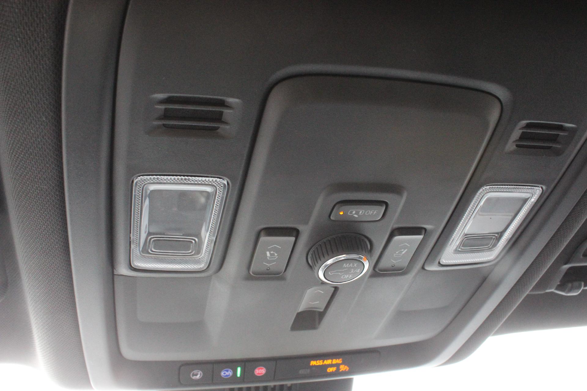 2025 GMC Yukon Vehicle Photo in AURORA, CO 80012-4011