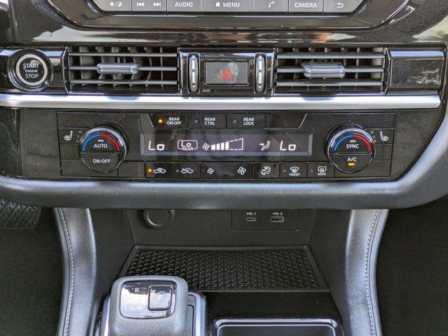 2024 Nissan Pathfinder Vehicle Photo in San Antonio, TX 78209