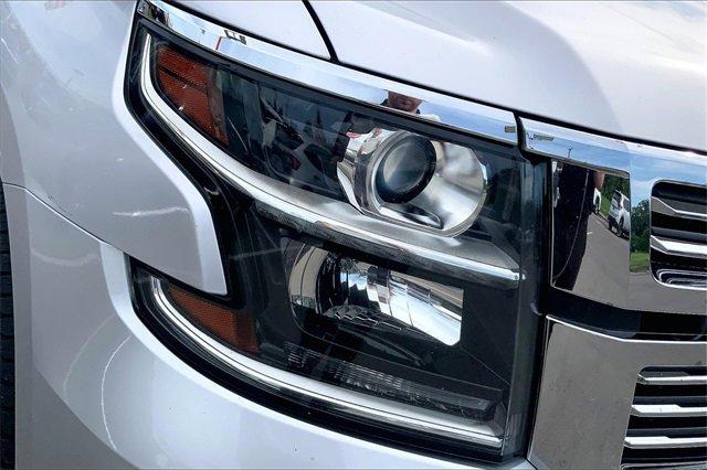 2018 Chevrolet Suburban Vehicle Photo in KANSAS CITY, MO 64114-4502
