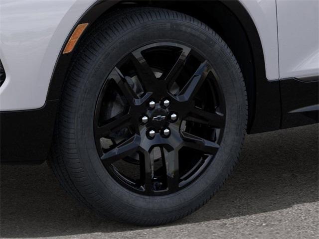 2025 Chevrolet Blazer Vehicle Photo in ENGLEWOOD, CO 80113-6708