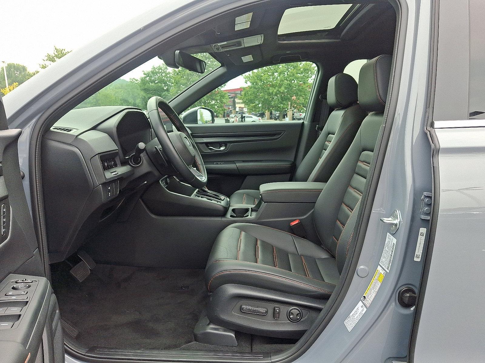 2025 Honda CR-V Hybrid Vehicle Photo in Harrisburg, PA 17111