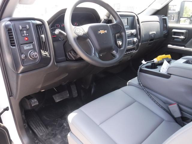 2024 Chevrolet Silverado 5500 HD Vehicle Photo in JASPER, GA 30143-8655