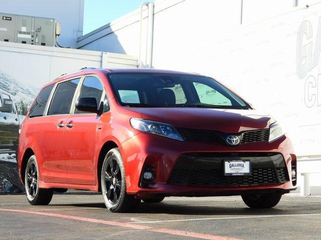 2020 Toyota Sienna Vehicle Photo in DALLAS, TX 75244-5909