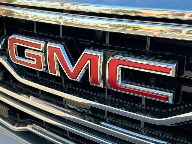 2025 GMC Sierra 1500 Vehicle Photo in GOODYEAR, AZ 85338-1310