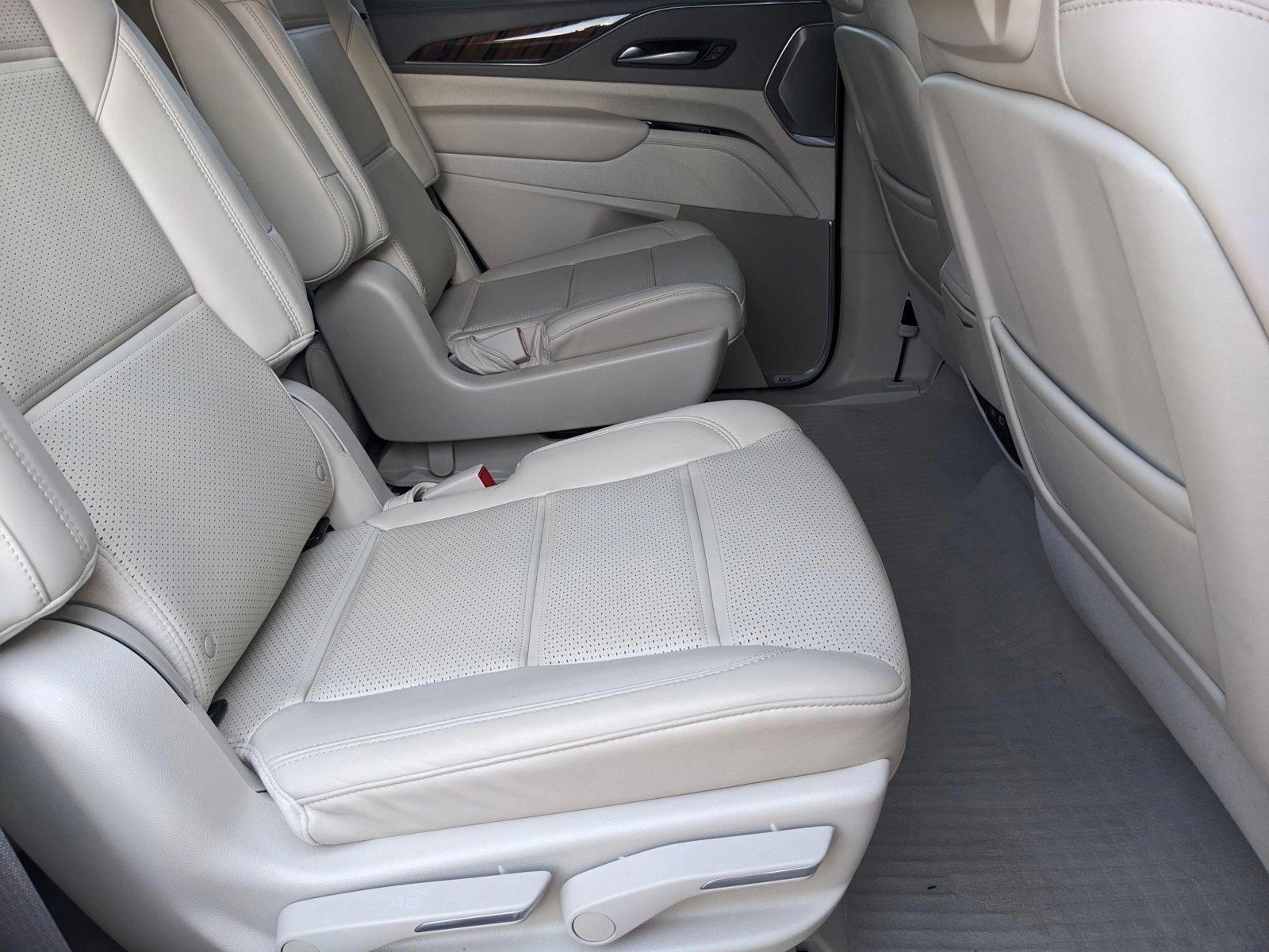 2023 Cadillac Escalade Vehicle Photo in WEST PALM BEACH, FL 33407-3296