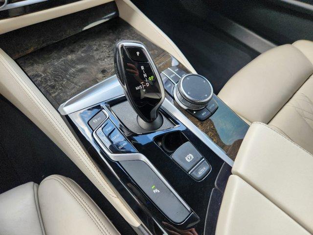 2020 BMW 5 Series Vehicle Photo in SUGAR LAND, TX 77478-0000