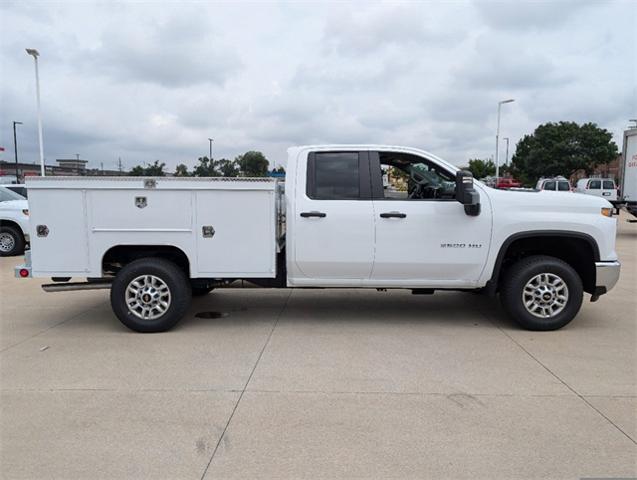 2024 Chevrolet Silverado 2500 HD Vehicle Photo in ENGLEWOOD, CO 80113-6708