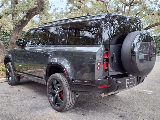 2024 Defender Vehicle Photo in SAN ANTONIO, TX 78230-1001