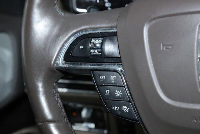 2023 Lincoln Navigator L Vehicle Photo in BEACHWOOD, OH 44122-4298