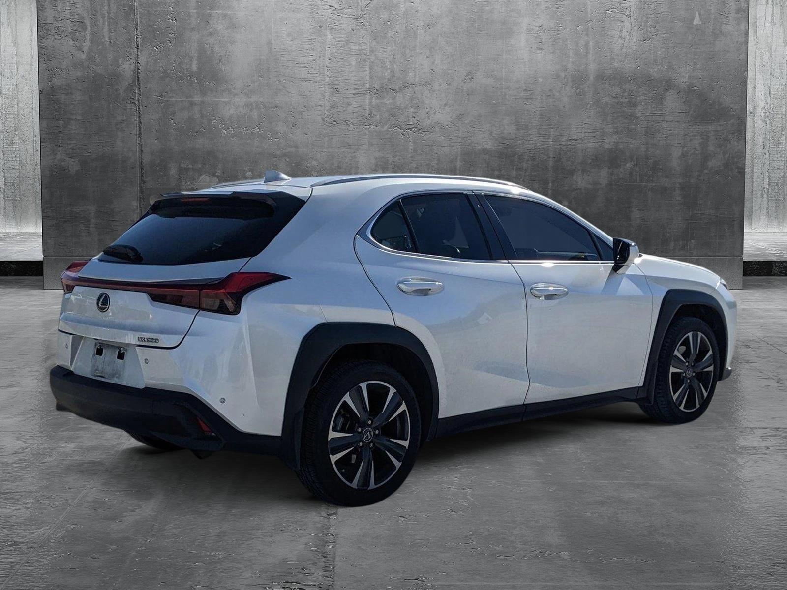 2022 Lexus UX 200 Vehicle Photo in Pembroke Pines , FL 33084