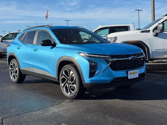 2025 Chevrolet Trax Vehicle Photo in COLUMBIA, MO 65203-3903