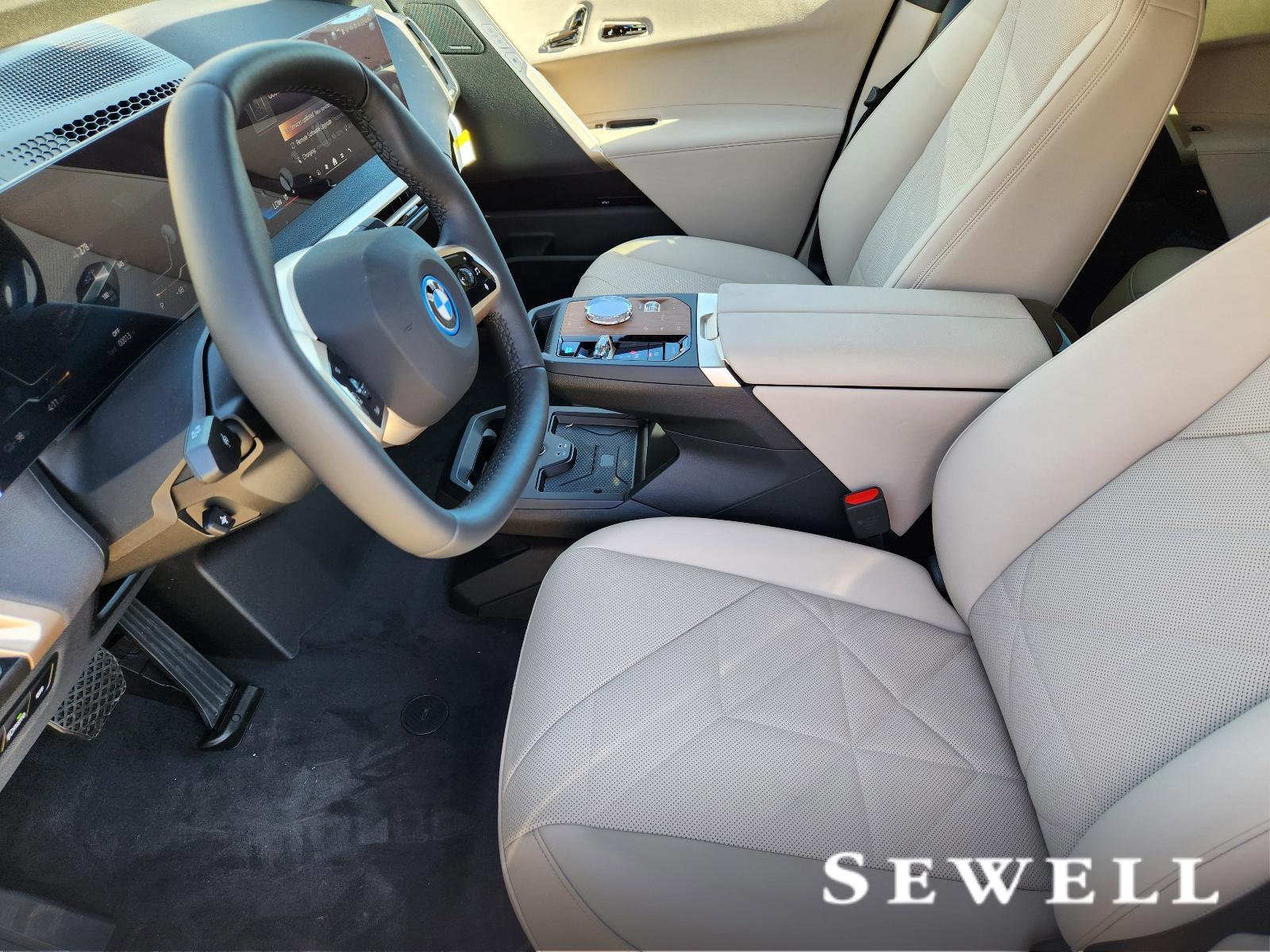 2025 BMW iX Vehicle Photo in PLANO, TX 75024
