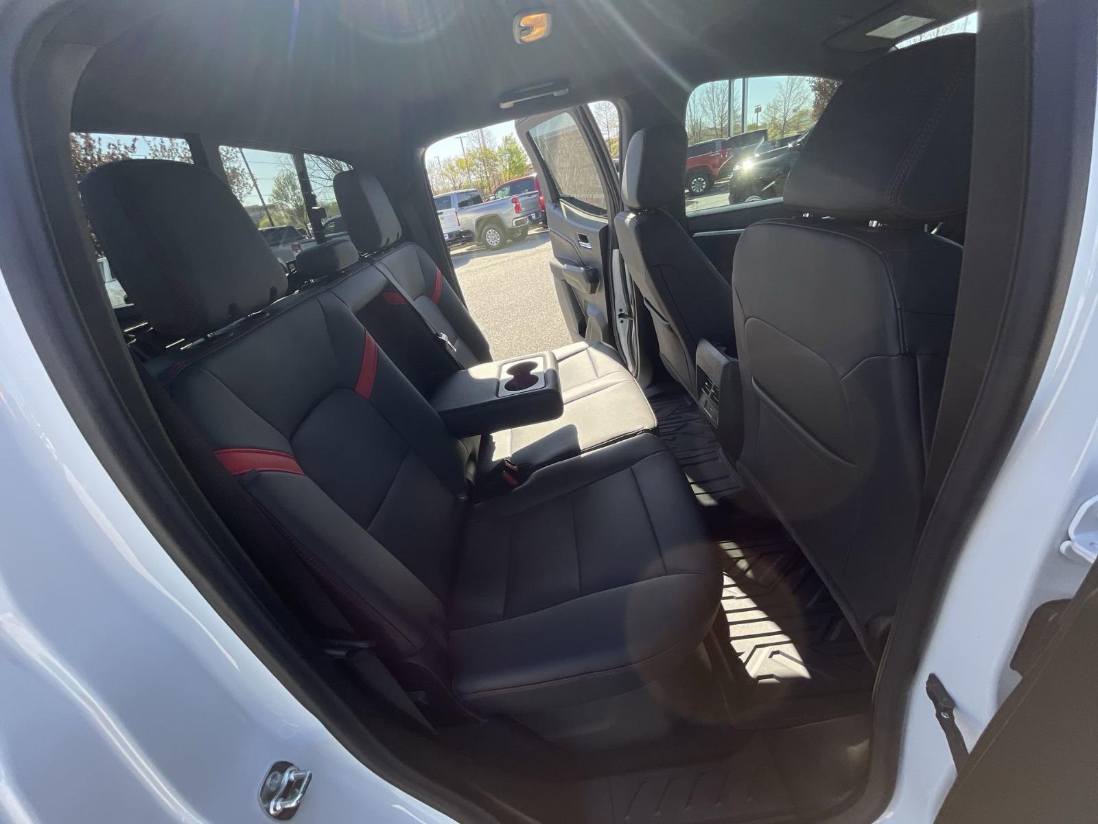 2025 Chevrolet Colorado Vehicle Photo in BENTONVILLE, AR 72712-4322