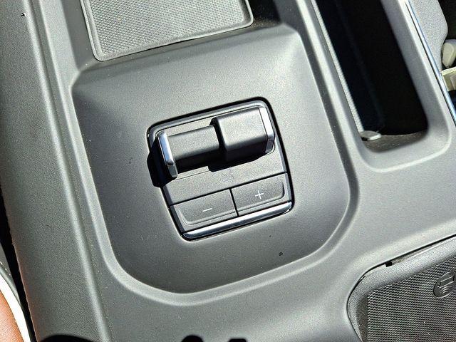 2024 GMC Sierra 2500 HD Vehicle Photo in WATERTOWN, CT 06795-3318