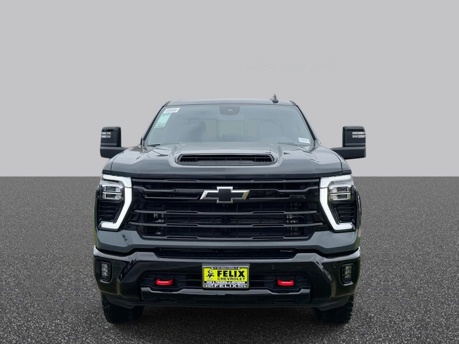 2025 Chevrolet Silverado 2500 HD Vehicle Photo in LOS ANGELES, CA 90007-3794