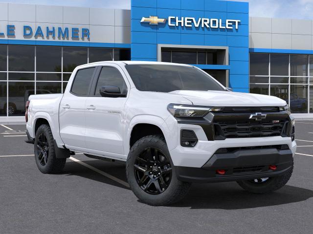 2025 Chevrolet Colorado Vehicle Photo in TOPEKA, KS 66609-0000