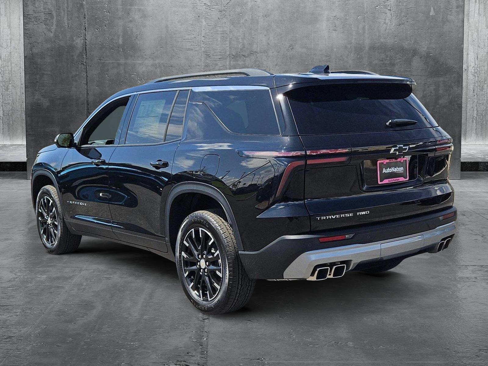 2025 Chevrolet Traverse Vehicle Photo in PEORIA, AZ 85382-3715