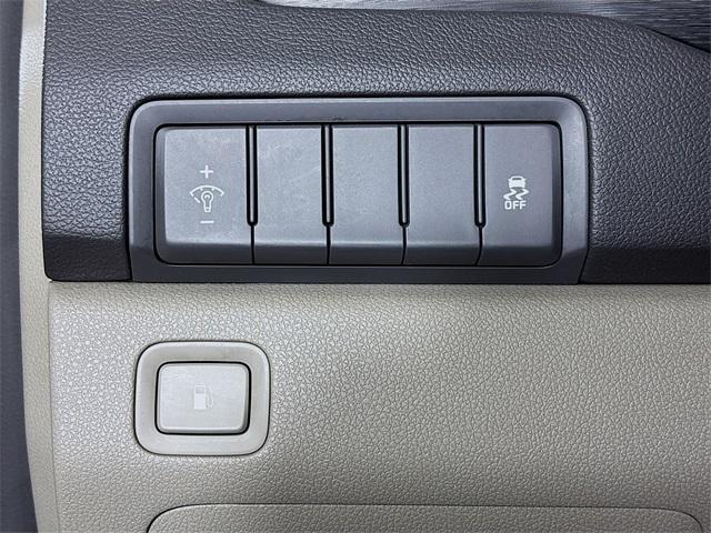2017 Kia Sedona Vehicle Photo in Puyallup, WA 98371