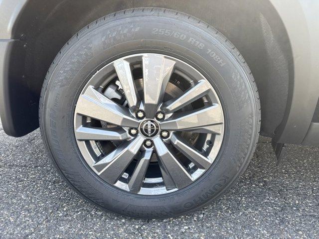 2025 Nissan Pathfinder Vehicle Photo in Flemington, NJ 08822
