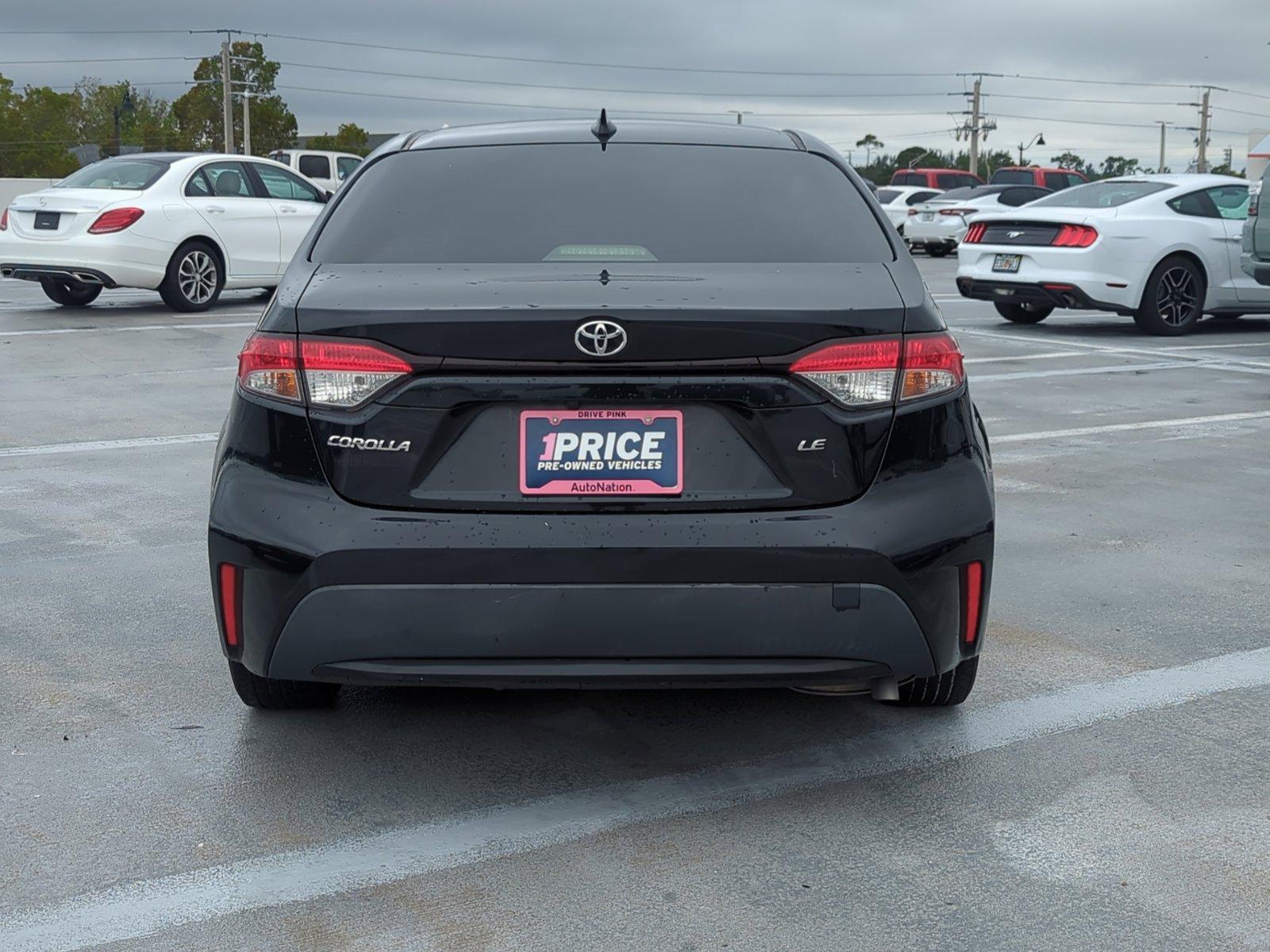 2020 Toyota Corolla Vehicle Photo in Ft. Myers, FL 33907