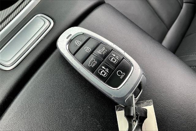 2023 Hyundai SANTA FE Plug-In Hybrid Vehicle Photo in San Antonio, TX 78230