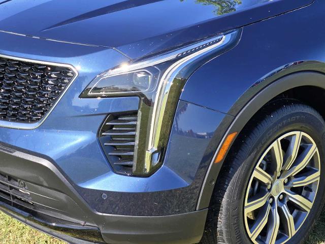 2022 Cadillac XT4 Vehicle Photo in DENTON, TX 76210-9321