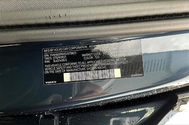 2025 Volvo XC90 Plug-In Hybrid Vehicle Photo in Grapevine, TX 76051