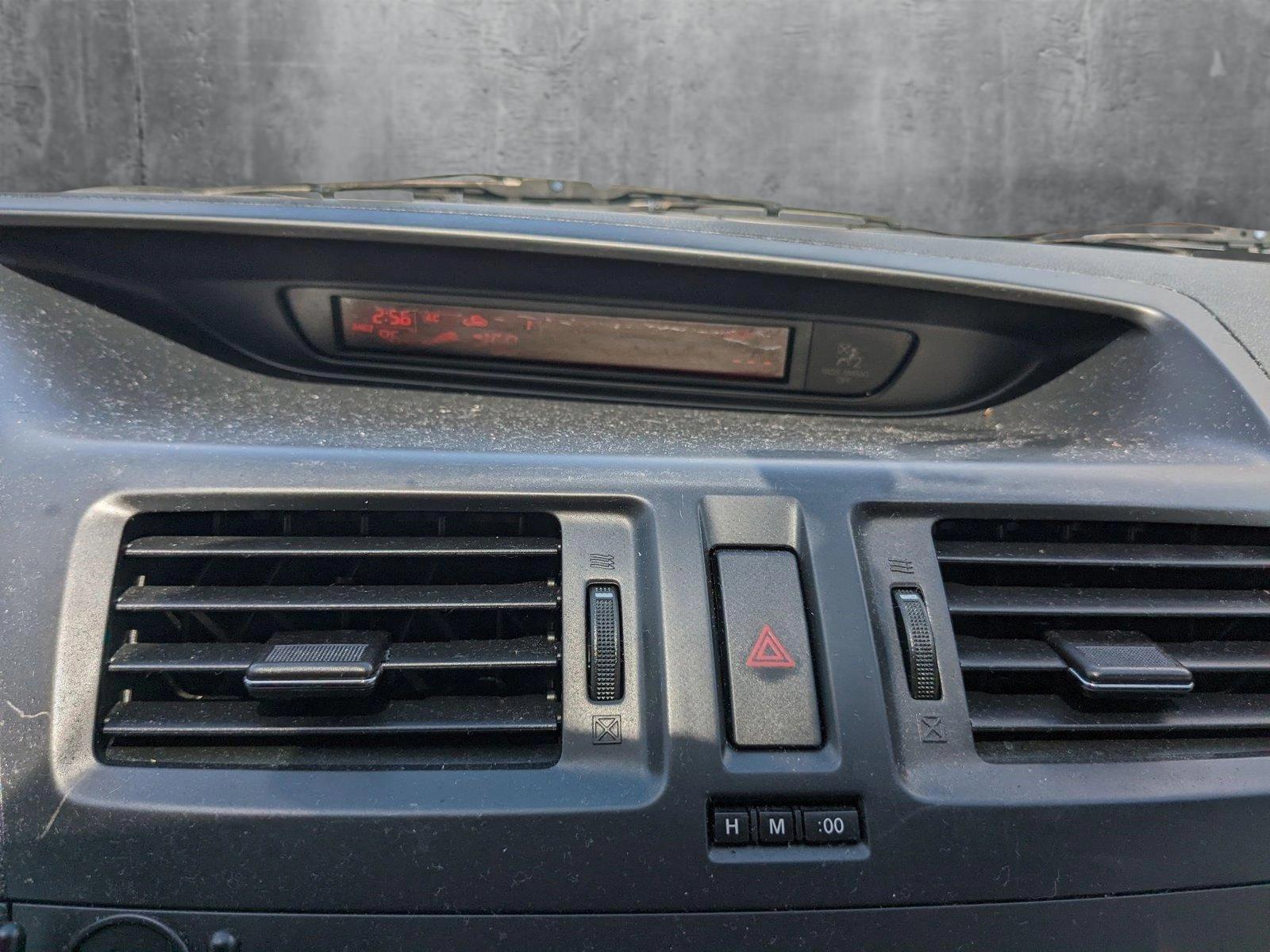 2012 Mazda Mazda5 Vehicle Photo in PEMBROKE PINES, FL 33024-6534