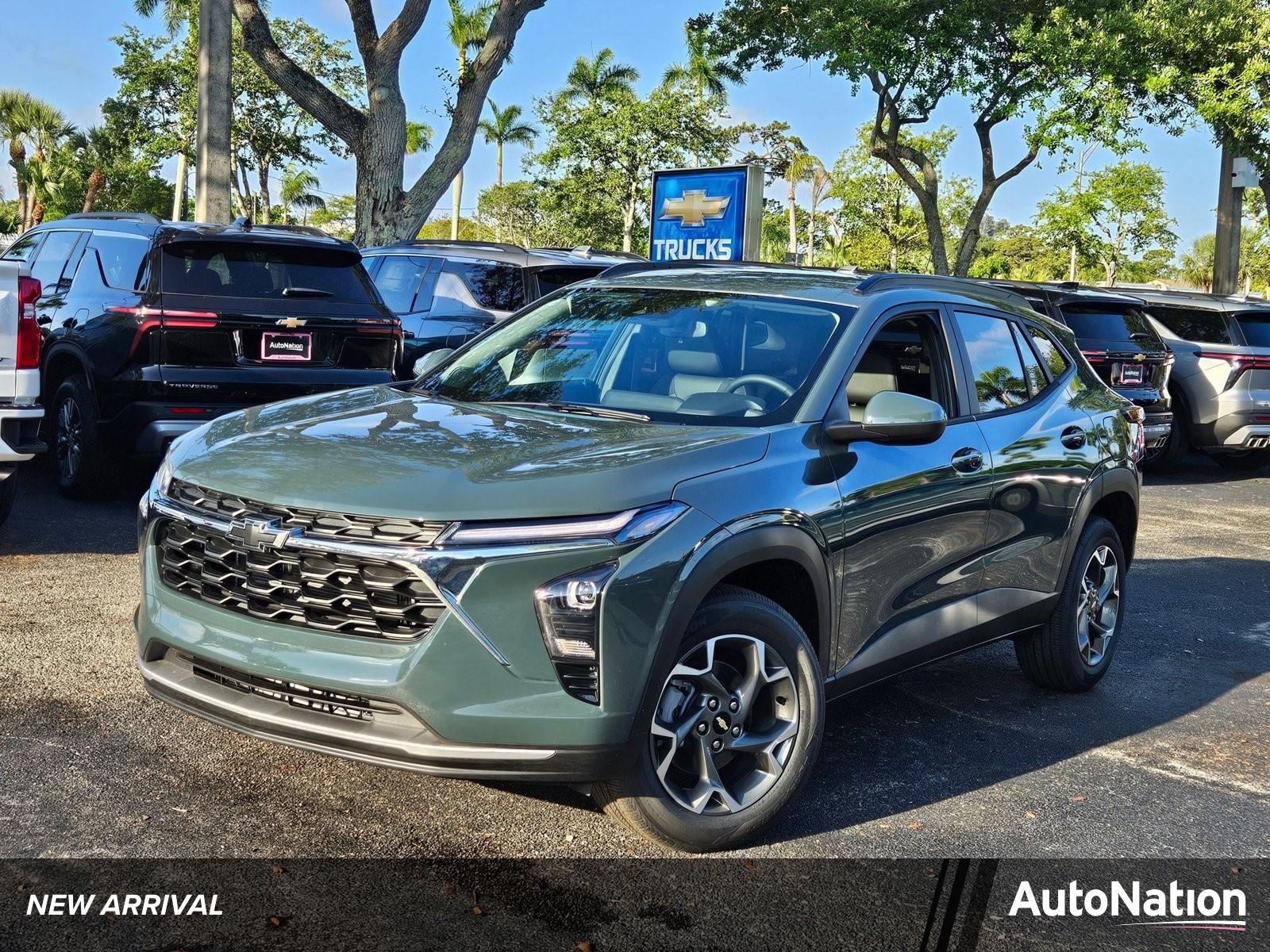 2025 Chevrolet Trax Vehicle Photo in GREENACRES, FL 33463-3207