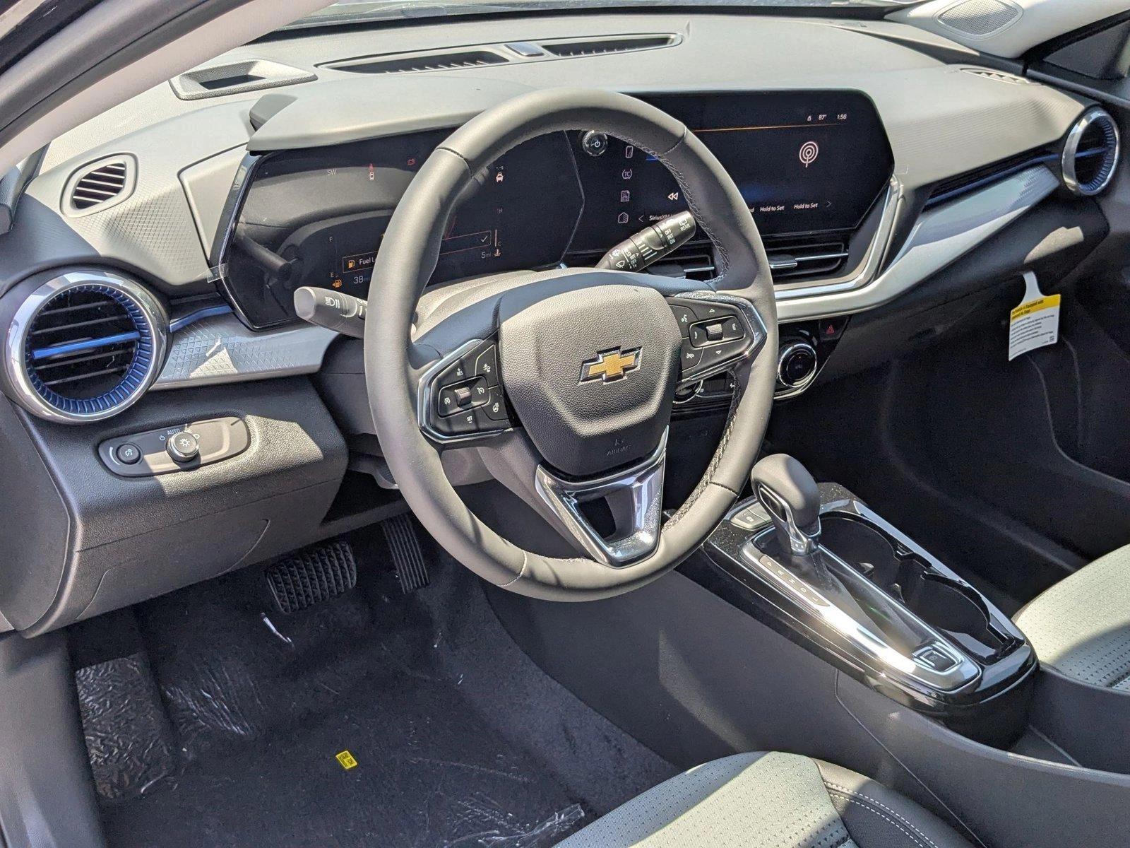2025 Chevrolet Trax Vehicle Photo in PEMBROKE PINES, FL 33024-6534