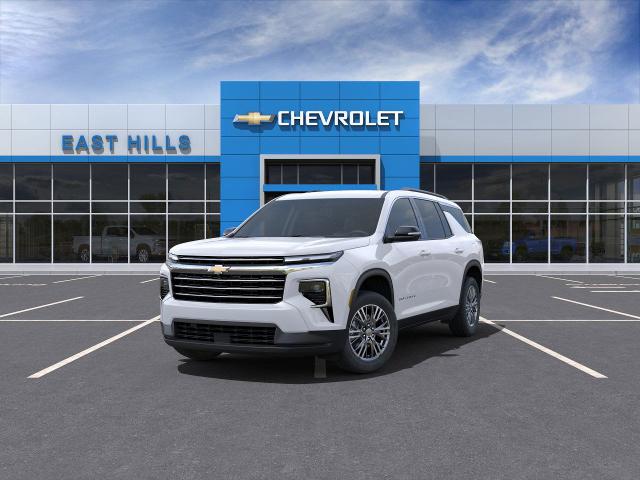 2025 Chevrolet Traverse Vehicle Photo in Roslyn, NY 11576