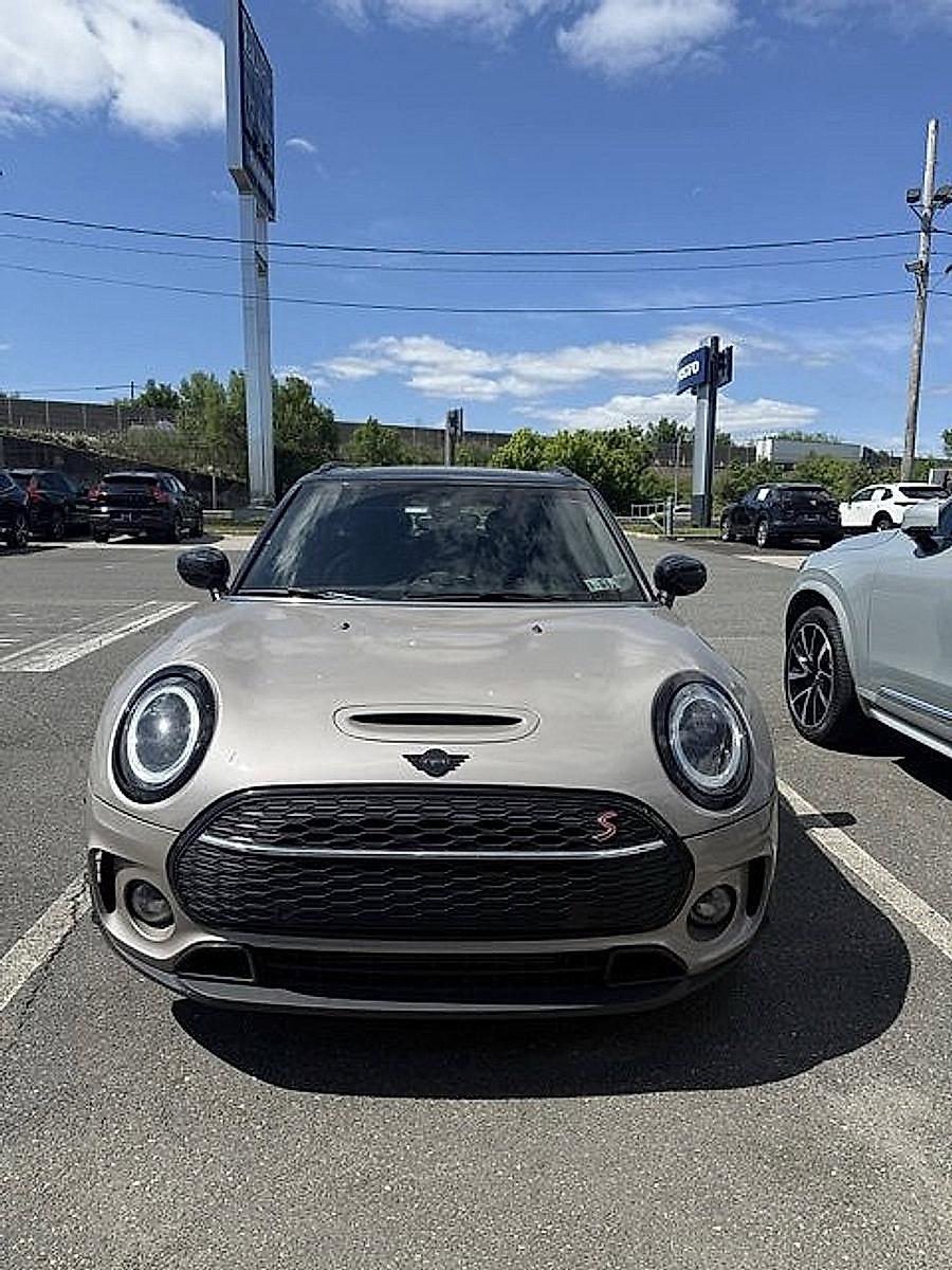 2022 MINI Cooper S Clubman ALL4 Vehicle Photo in Trevose, PA 19053