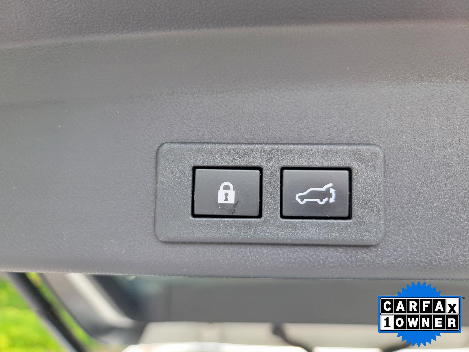 2022 Subaru Ascent Vehicle Photo in Harrisburg, PA 17111