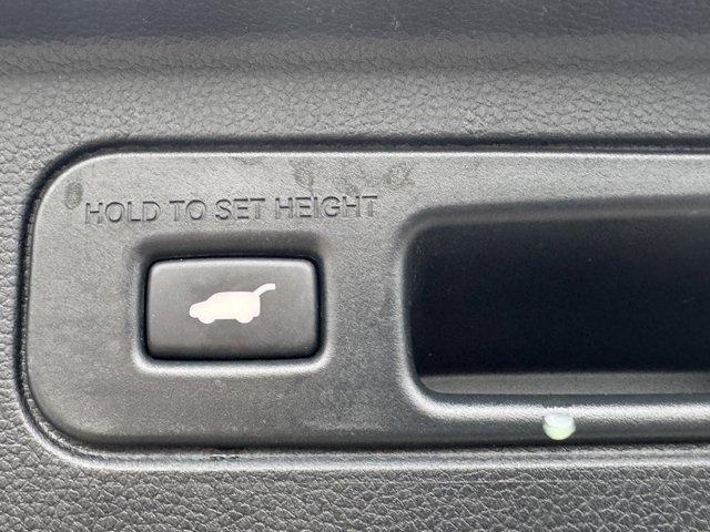 2023 Honda Pilot Vehicle Photo in LEOMINSTER, MA 01453-2952
