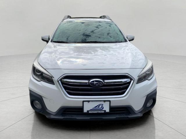 2018 Subaru Outback Vehicle Photo in APPLETON, WI 54914-4656