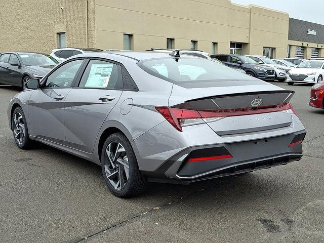 2025 Hyundai ELANTRA Vehicle Photo in Philadelphia, PA 19116