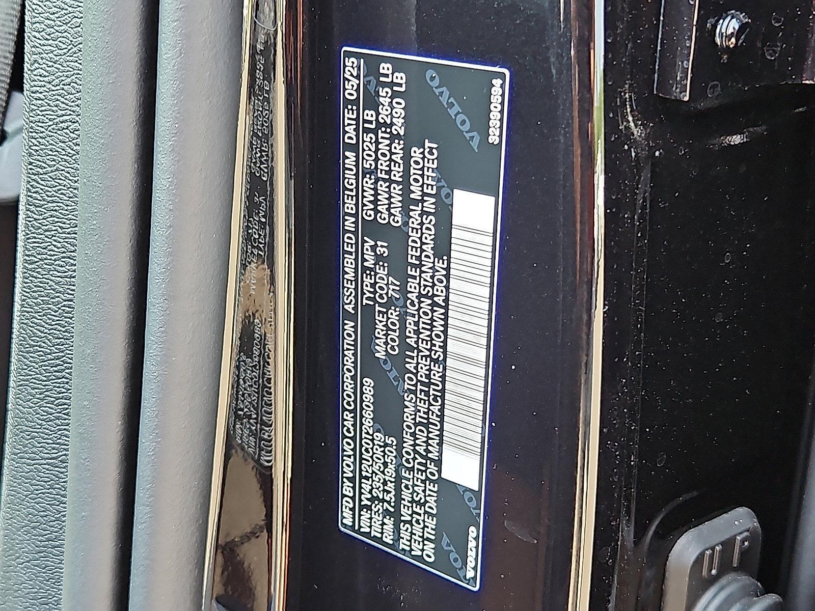 2026 Volvo XC40 Vehicle Photo in Trevose, PA 19053