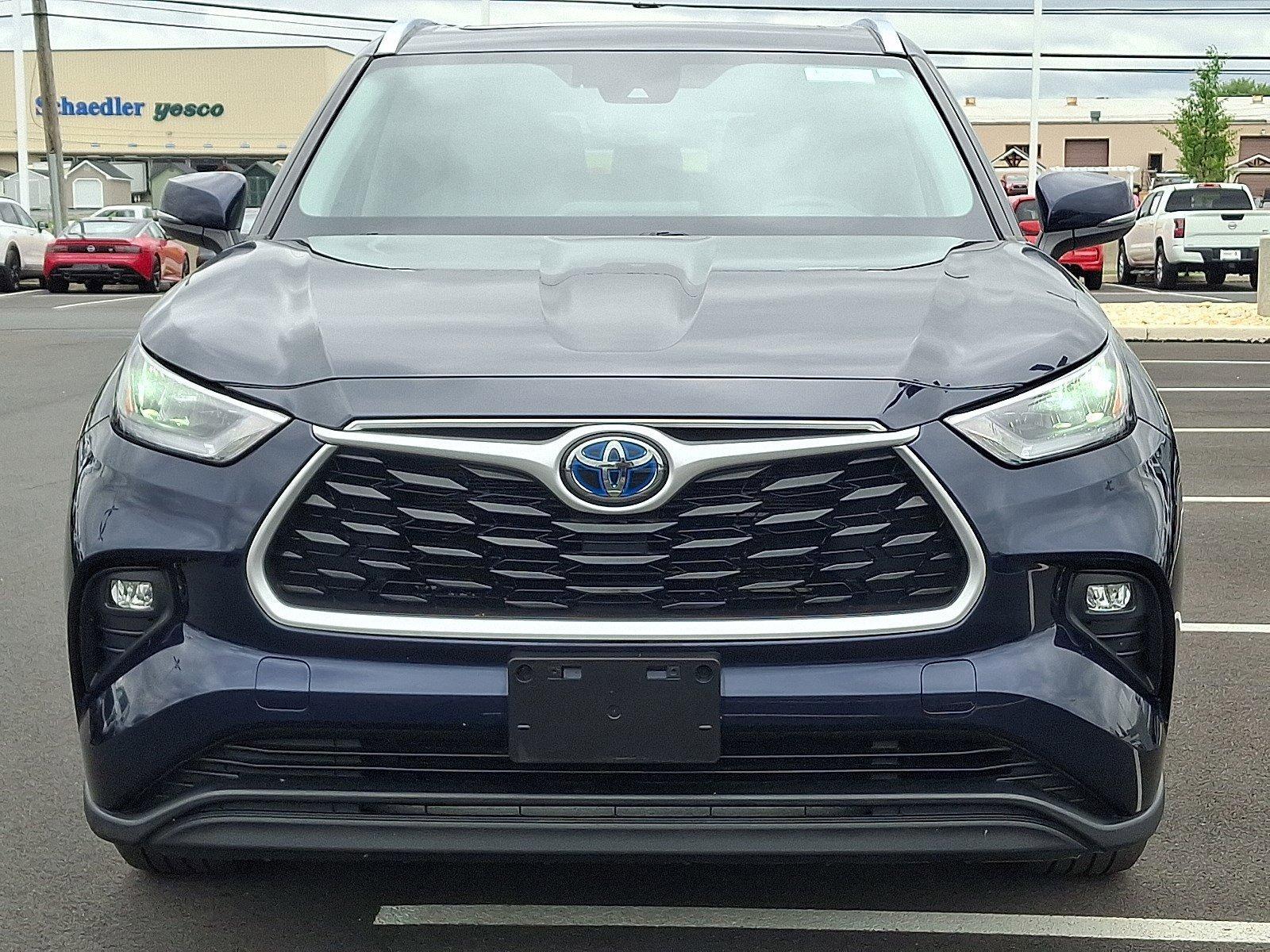 2020 Toyota Highlander Vehicle Photo in Harrisburg, PA 17111