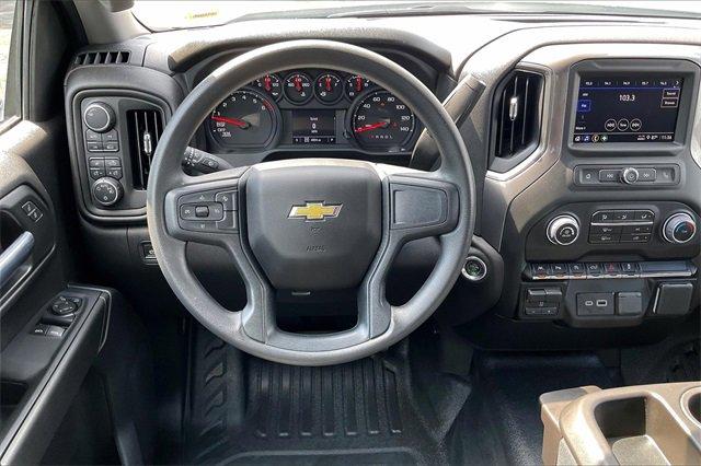 2025 Chevrolet Silverado 1500 Vehicle Photo in INDEPENDENCE, MO 64055-1314