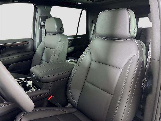 2025 Chevrolet Tahoe Vehicle Photo in PUYALLUP, WA 98371-4149