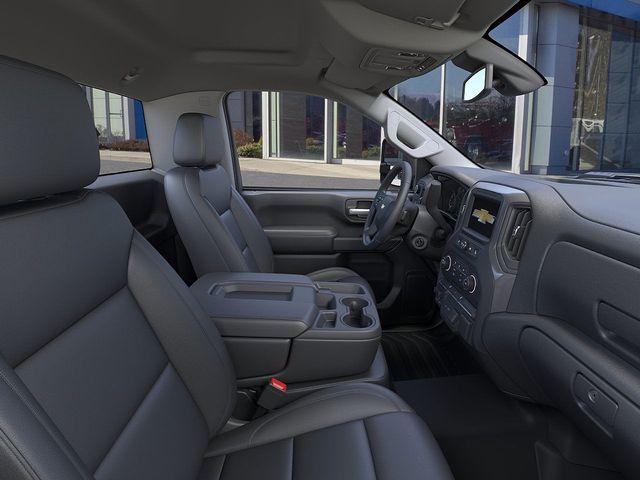 2025 Chevrolet Silverado 3500 HD Chassis Cab Vehicle Photo in DANBURY, CT 06810-5034