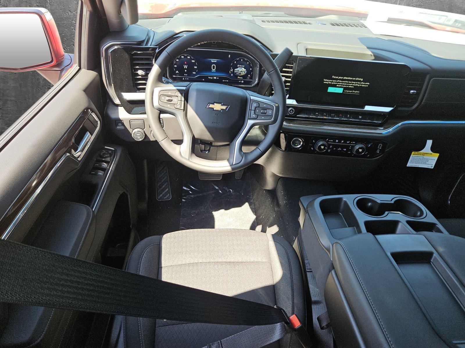 2024 Chevrolet Silverado 1500 Vehicle Photo in NORTH RICHLAND HILLS, TX 76180-7199