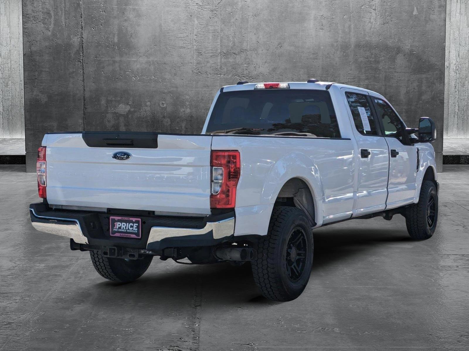 2021 Ford Super Duty F-250 SRW Vehicle Photo in Bradenton, FL 34207