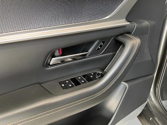 2025 Mazda CX-90 Vehicle Photo in Green Bay, WI 54304