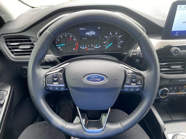 2022 Ford Escape Vehicle Photo in GREEN BAY, WI 54304-5303