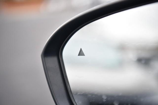 2025 Nissan Kicks Vehicle Photo in Ballwin, MO 63011