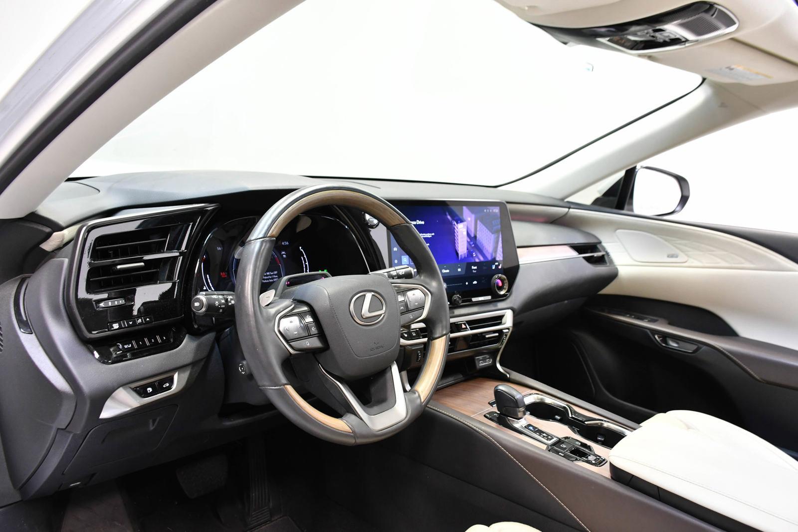 2023 Lexus RX 350 Vehicle Photo in DALLAS, TX 75235