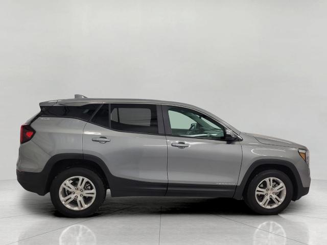 2024 GMC Terrain Vehicle Photo in NEENAH, WI 54956-2243