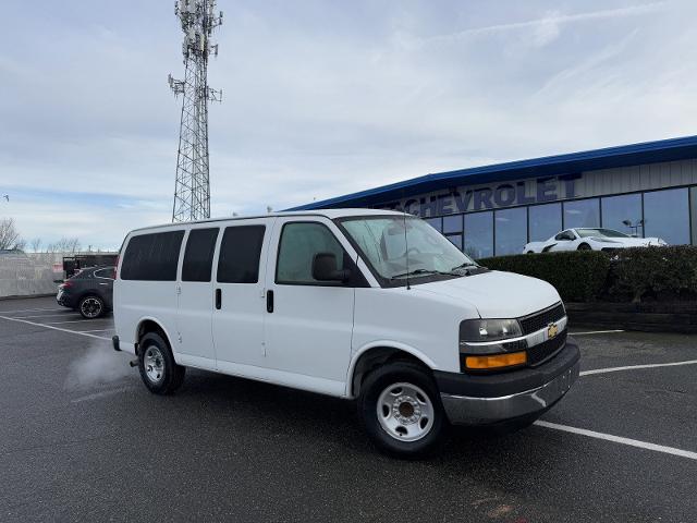 Used 2019 Chevrolet Express Passenger LT with VIN 1GAWGFFG0K1298486 for sale in Federal Way, WA